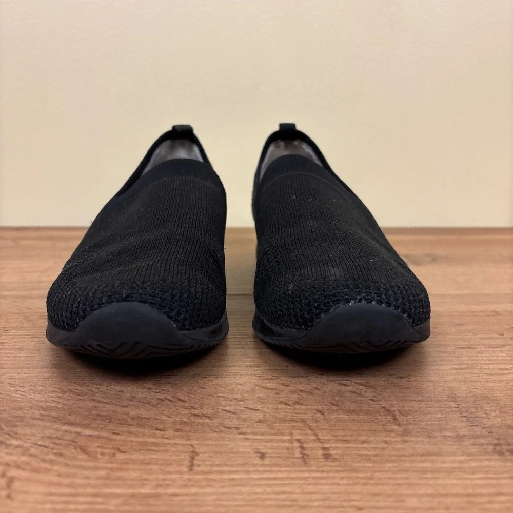 ARA Leena Sneaker Black Woven Knit Women Size‎ 5 Slip On Casual Comfort Stretch